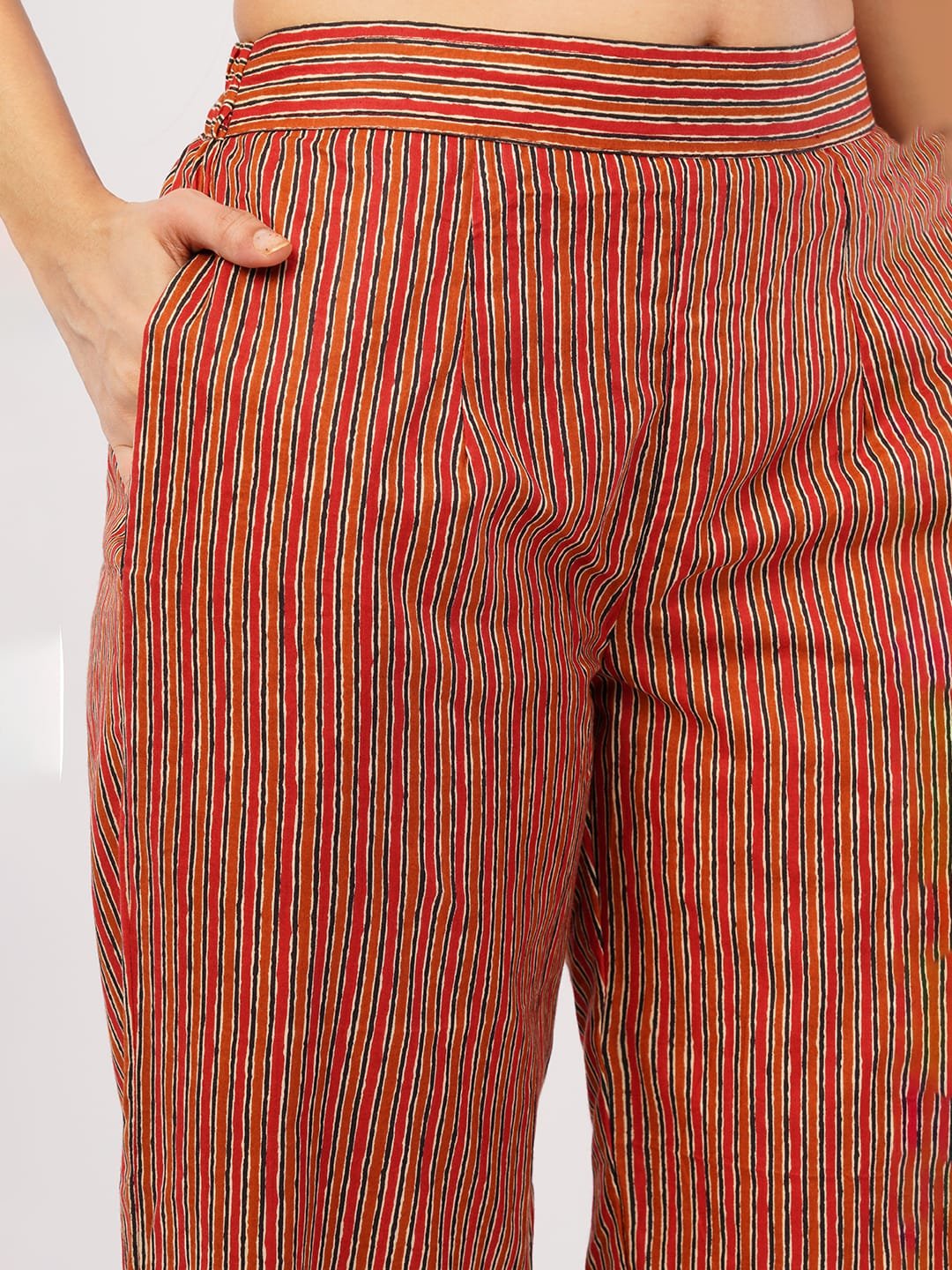 Pure cotton sanganeri block print kurta-pant set - Image 5