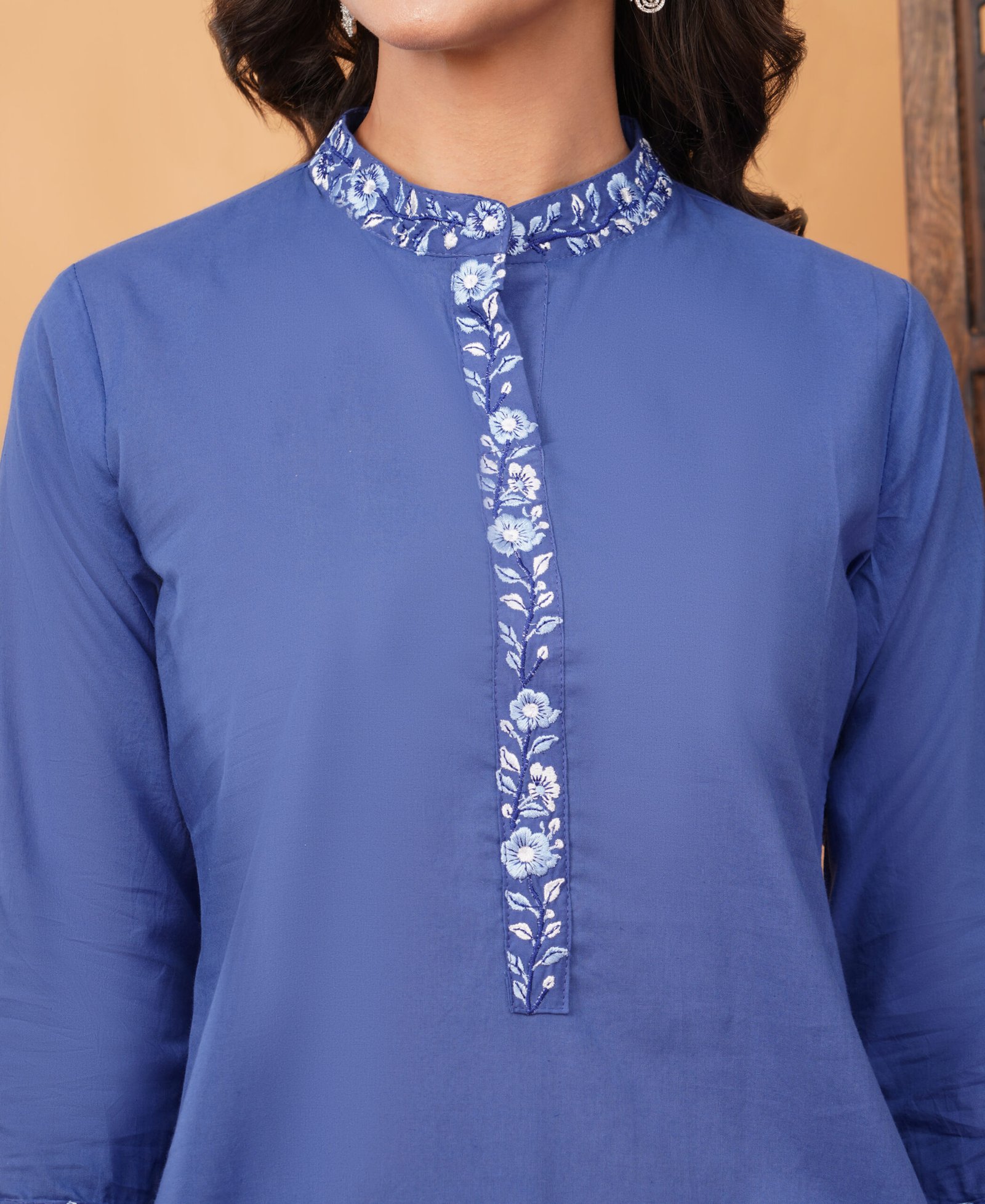 Pure Cotton Kurta Pant Dupatta Set With Matching Embroidery - Image 2